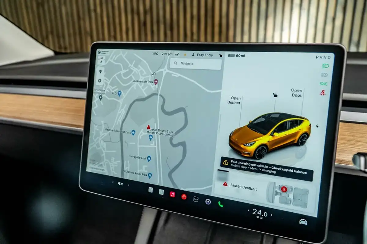 2023-tesla-model-y-e-performance-big-21