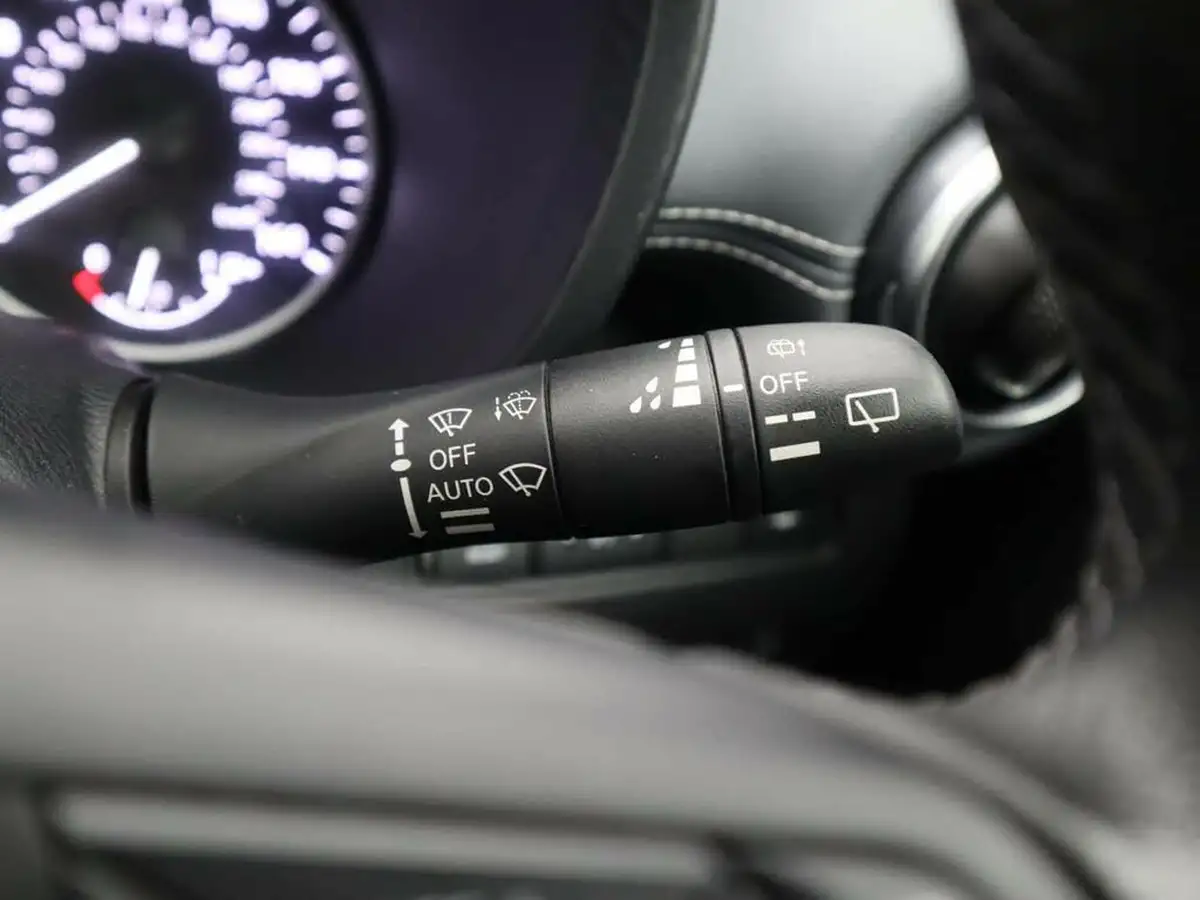 2022-nissan-juke-10-dig-t-n-connecta-big-27
