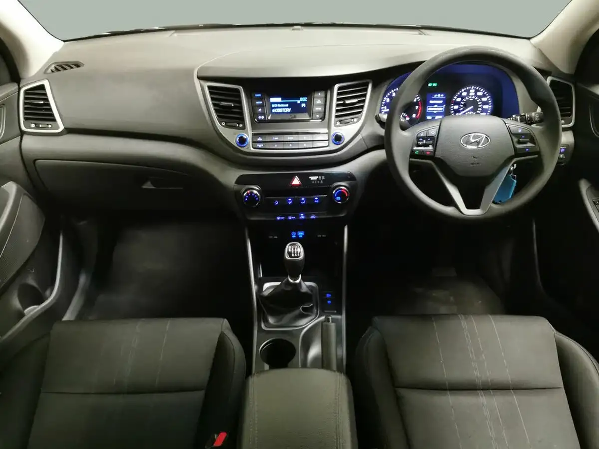 2017-hyundai-tucson-16-gdi-blue-drive-s-big-1