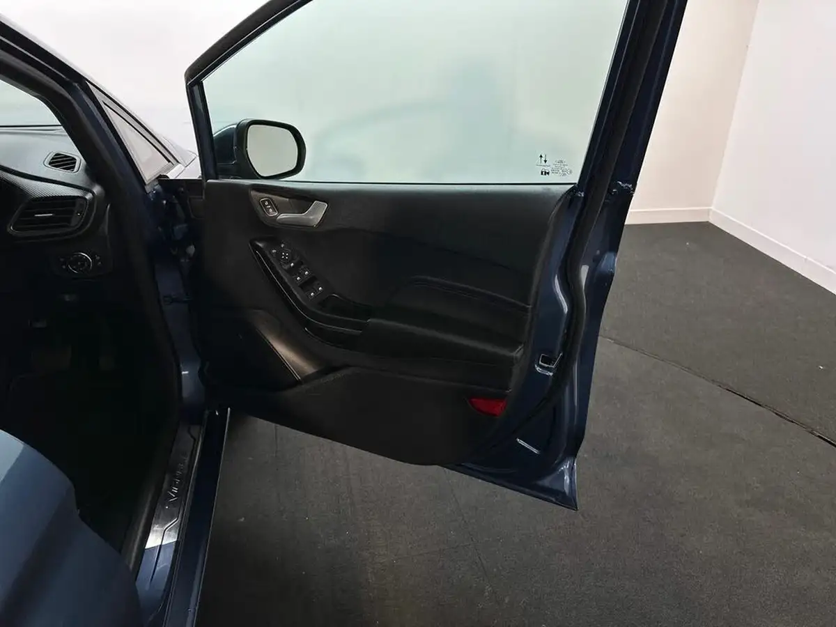 2022-ford-fiesta-10t-titanium-vignale-125ps-hybrid-mhev-powershift-big-34