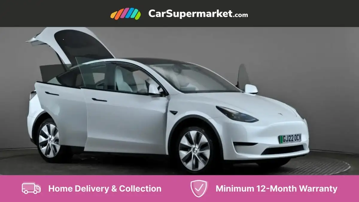 2022-tesla-model-y-e-long-range-big-6