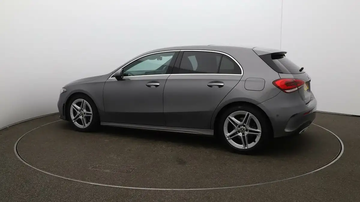 2020-mercedes-benz-a-class-13-a200-amg-line-premium-plus-hatchback-5d-7g-dct-big-40