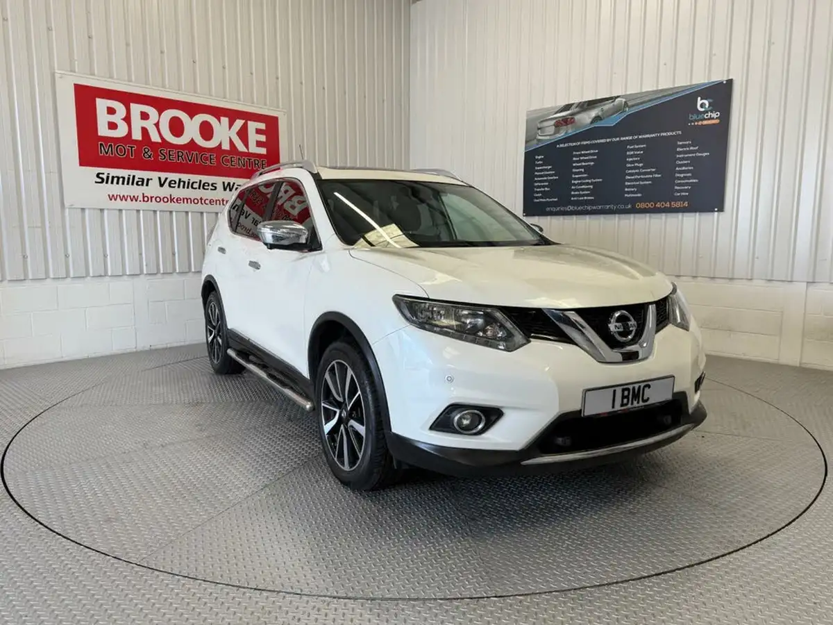 2016-nissan-x-trail-16dci-n-tec-7-seat-big-0