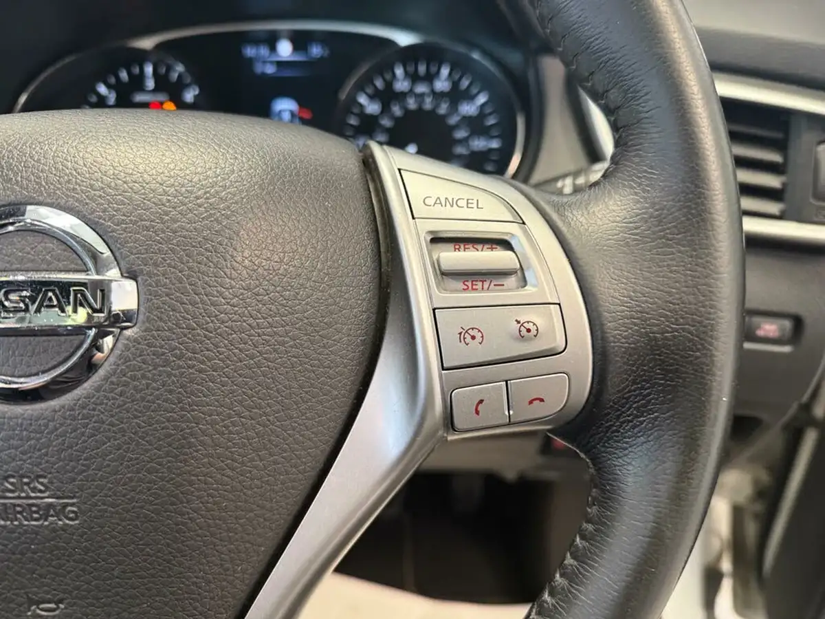 2016-nissan-x-trail-16dci-n-tec-7-seat-big-27