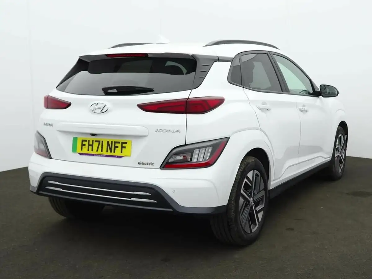 2021-hyundai-kona-e-premium-204ps-64kwh-7kw-obc-big-4