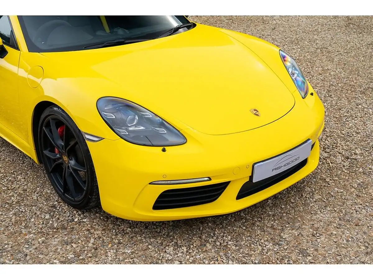 2016-porsche-cayman-718-25-s-pdk-big-11