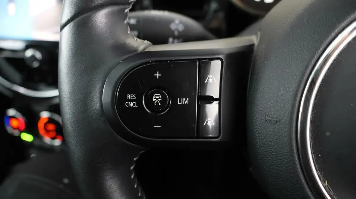 2021-mini-cooper-e-cooper-s-3-big-22