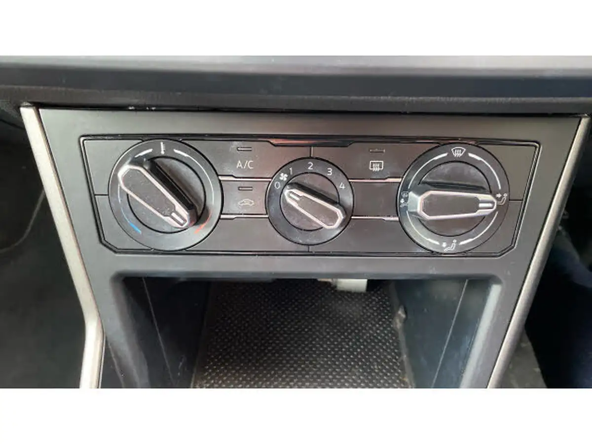 2019-volkswagen-polo-10-se-65ps-evo-ss-big-25