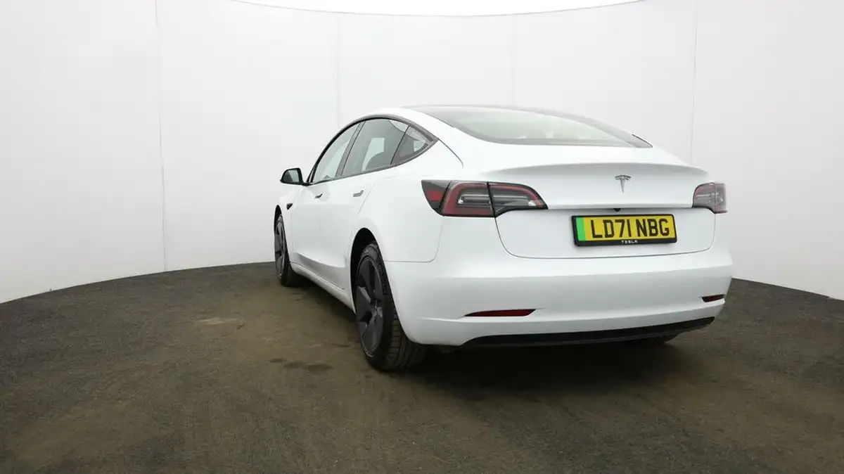 2021-tesla-model-3-e-standard-plus-big-24