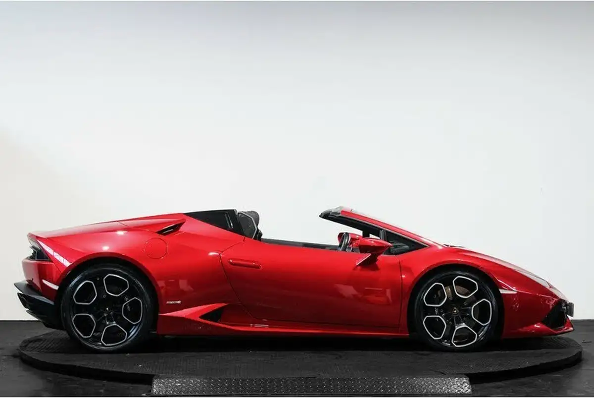 2017-lamborghini-huracan-52-lp-610-4-spyder-big-2