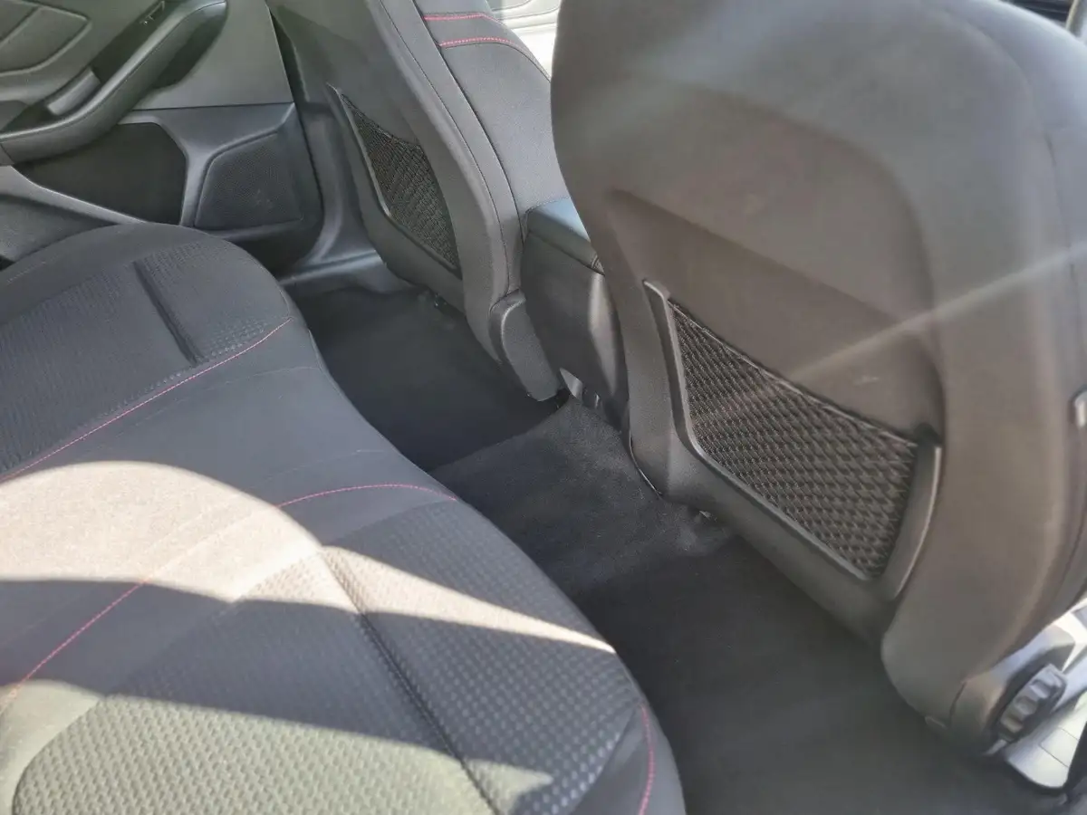 2021-ford-focus-10t-st-line-edition-125ps-hatchback-big-13