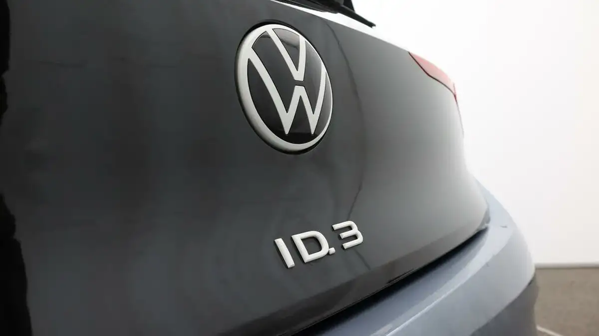 2022-volkswagen-id3-e-life-204ps-58kwh-pro-performance-big-23