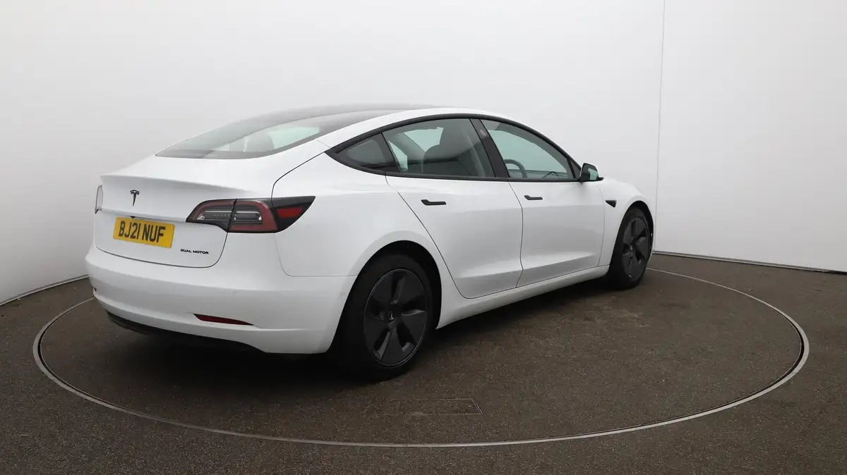 2021-tesla-model-3-e-long-range-4x4-big-47