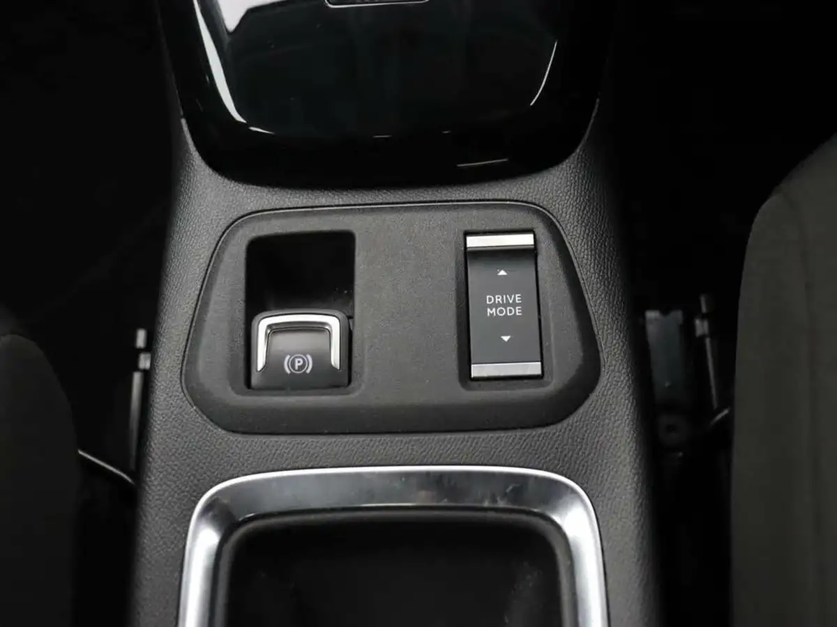 2023-vauxhall-corsa-12-turbo-design-auto-big-25