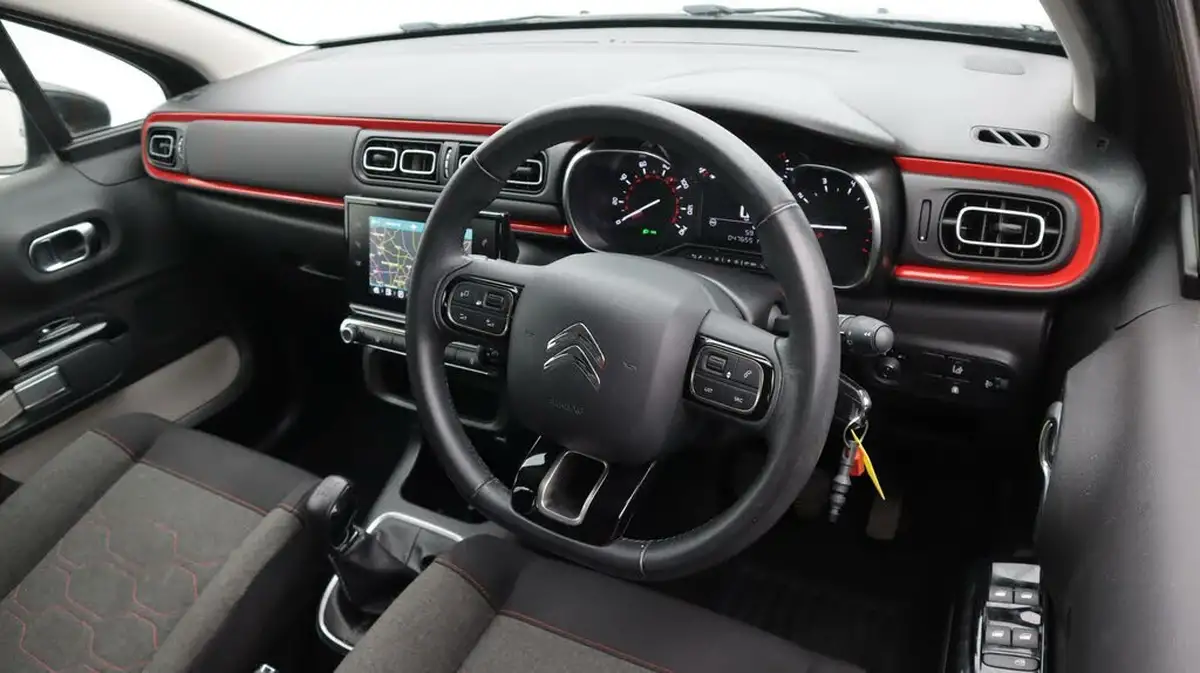 2019-citroen-c3-12-puretech-feel-nav-edition-82ps-ss-big-9