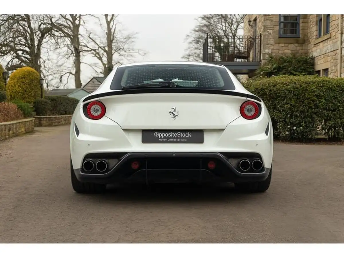 2013-ferrari-ff-63-big-6