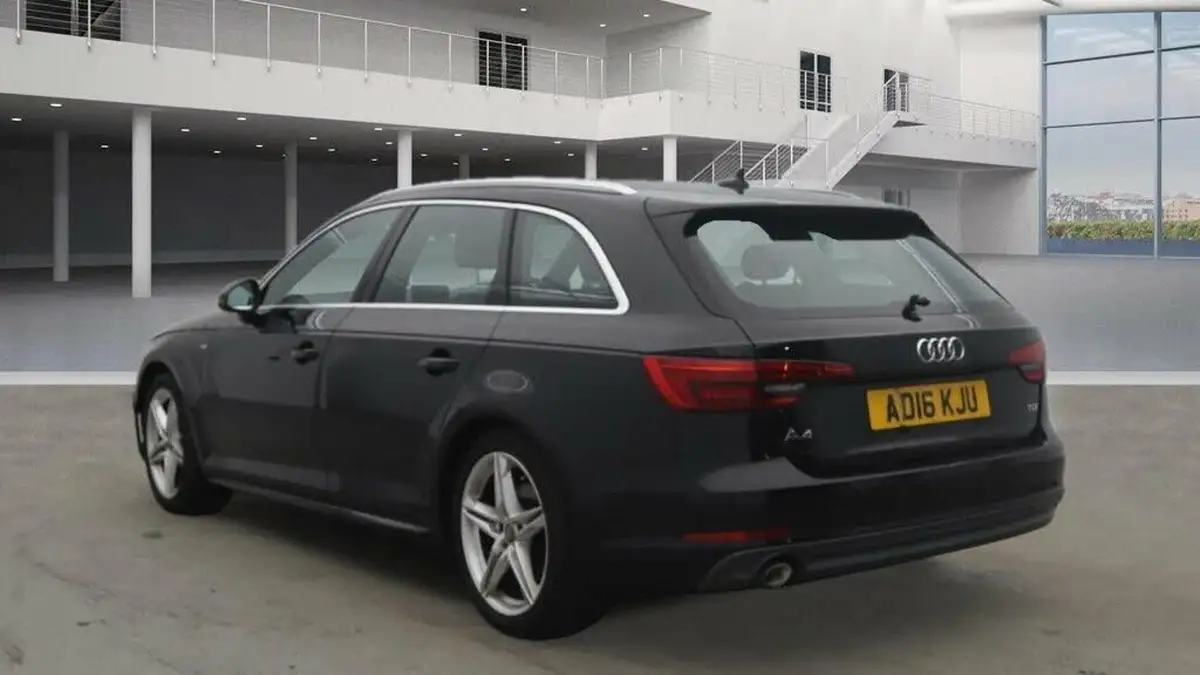 2016-audi-a4-avant-20-tdi-s-line-150ps-tronic-big-2