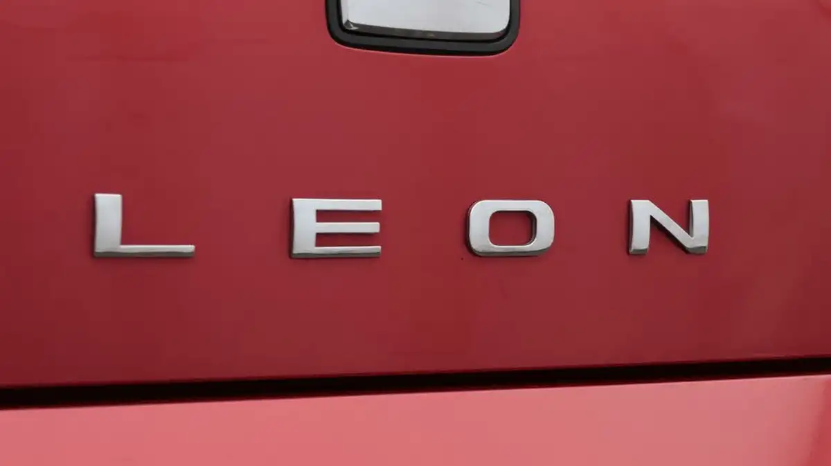 2017-seat-leon-14-tsi-fr-technology-sportcoupe-3d-big-23