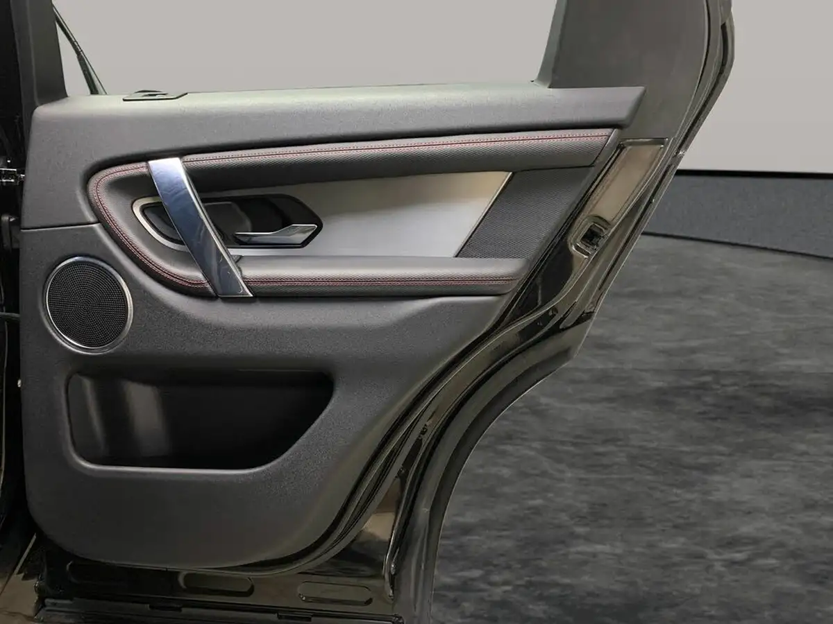 2022-land-rover-discovery-sport-15-p300e-urban-edition-big-26