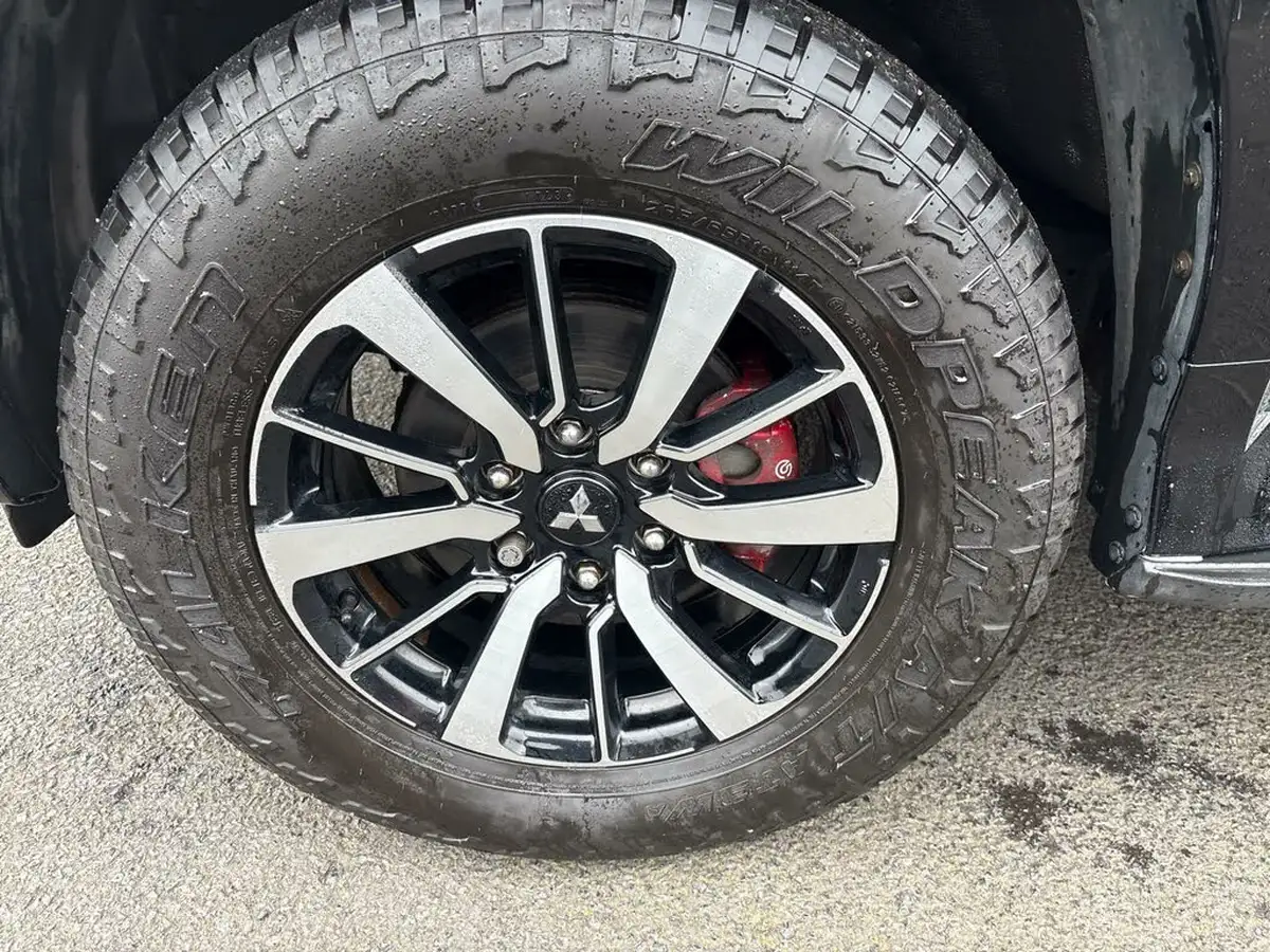2020-mitsubishi-shogun-sport-24di-d-4-big-13