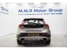 2017-volvo-v40-15-t3-cross-country-small-11