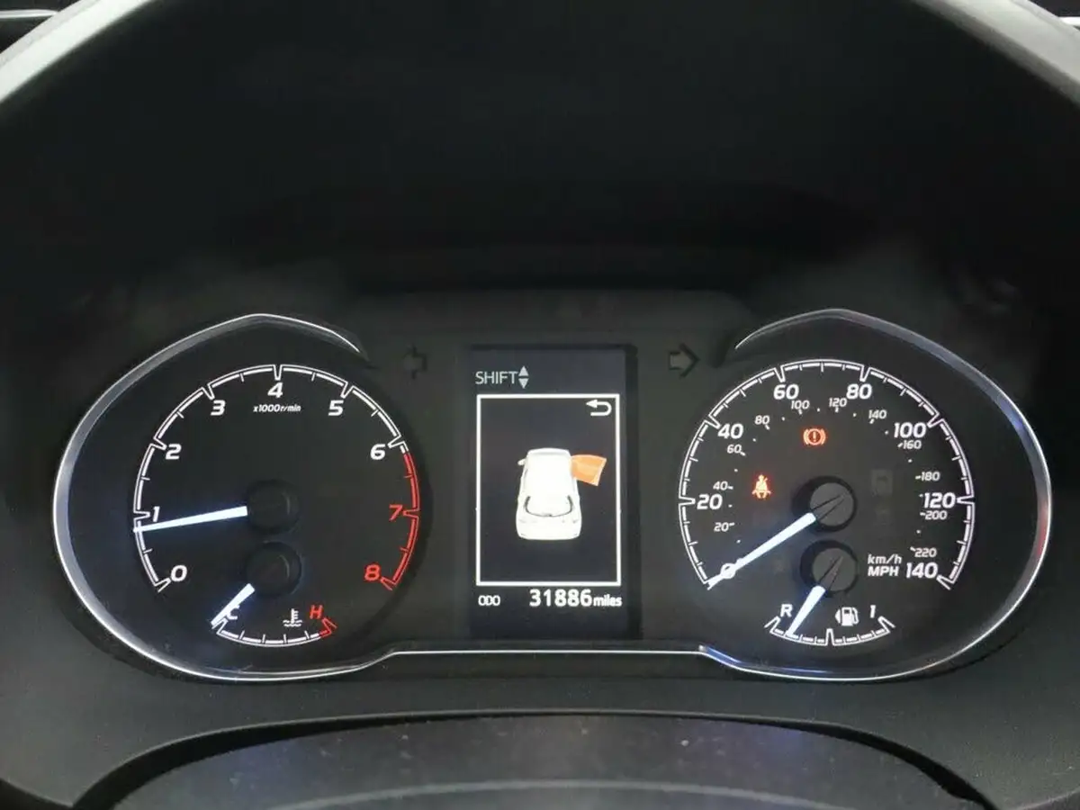 2020-toyota-yaris-15-vvt-i-y20-111bhp-1496cc-big-11