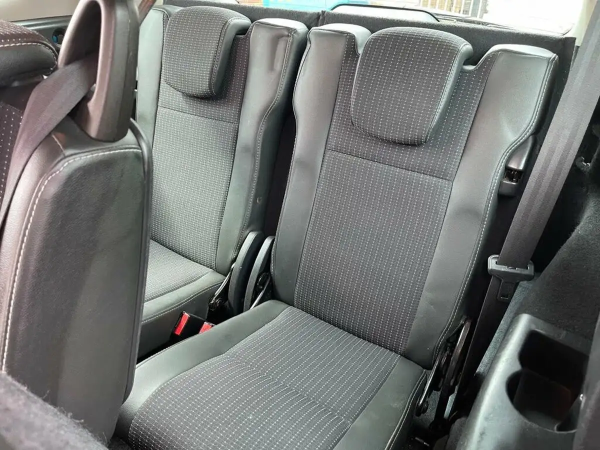 2012-renault-grand-scenic-15dci-dynamique-tom-tom-big-33
