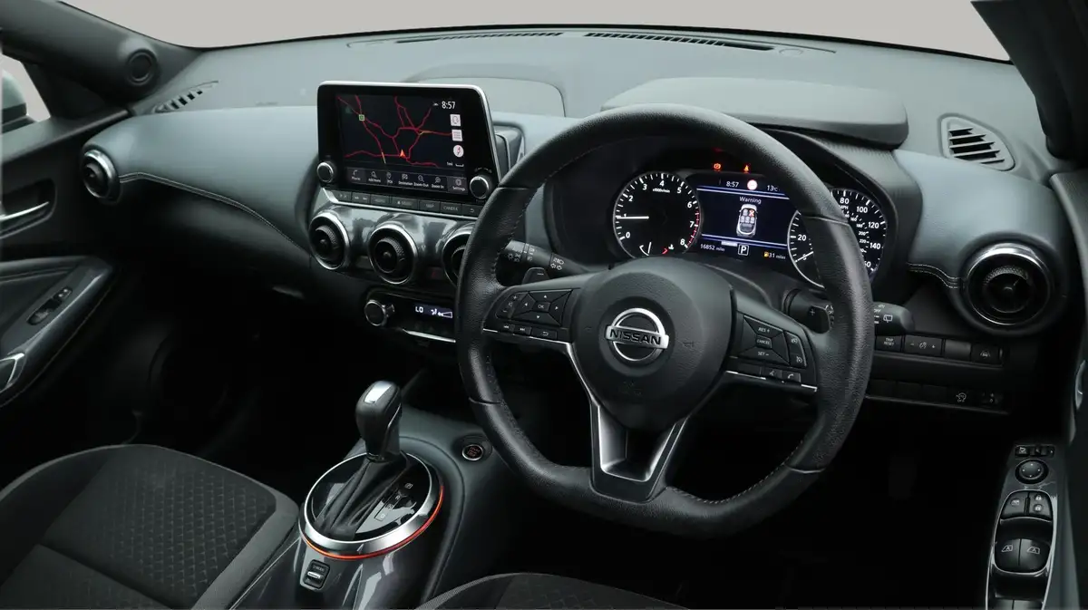 2020-nissan-juke-10-dig-t-n-connecta-117ps-dct-big-9
