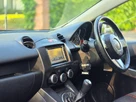 2012-mazda-mazda2-13-venture-small-23