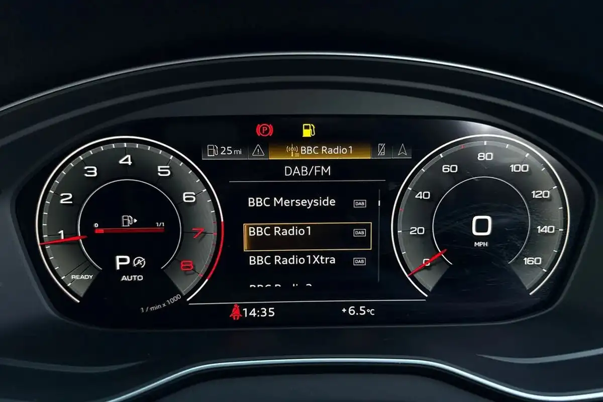 2023-audi-q5-20-45-tfsi-black-edition-station-wagon-big-51