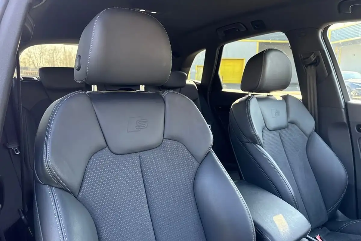 2023-audi-q5-20-45-tfsi-black-edition-station-wagon-big-23