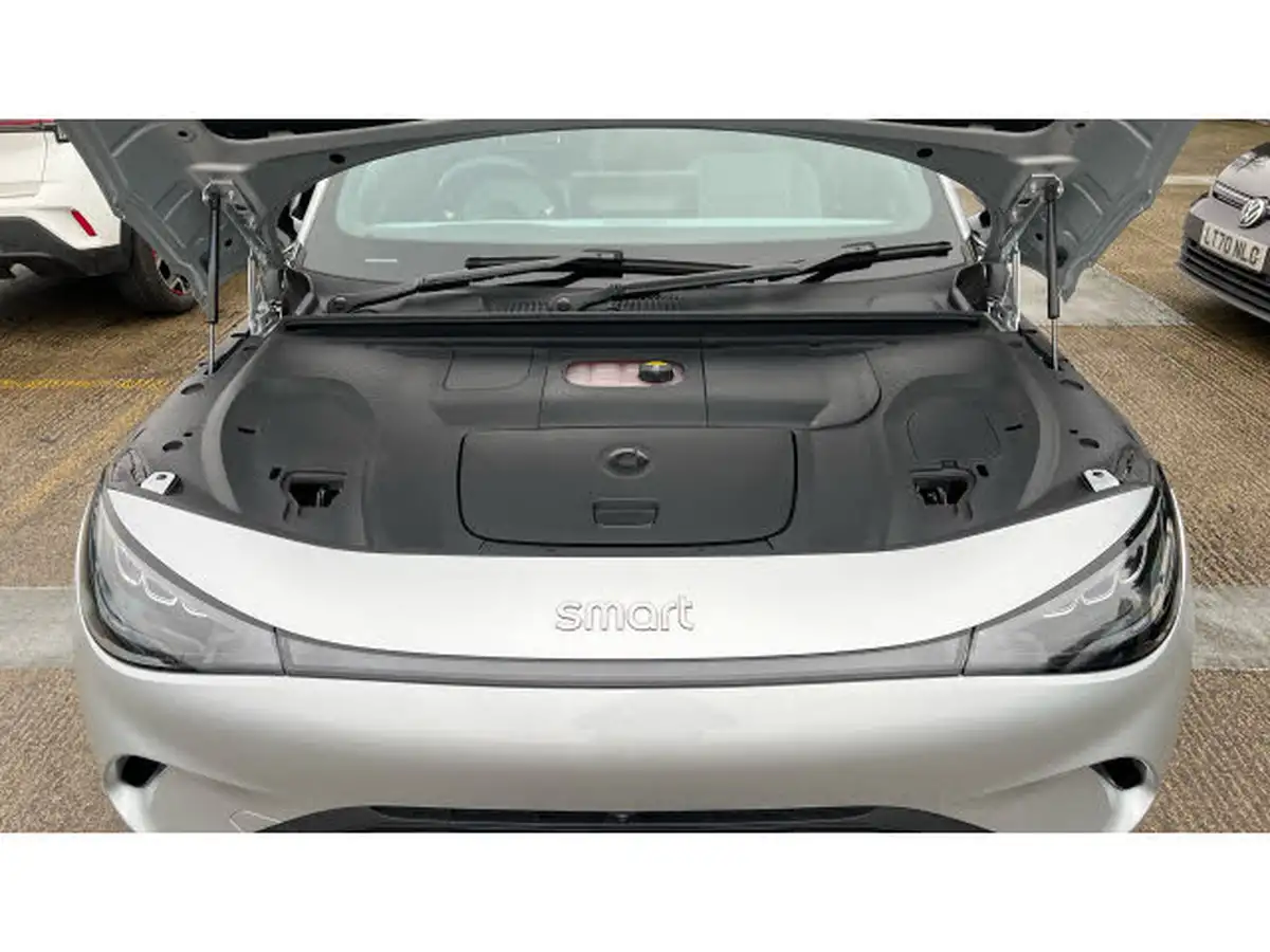 2024-smart-3-e-pro-big-7