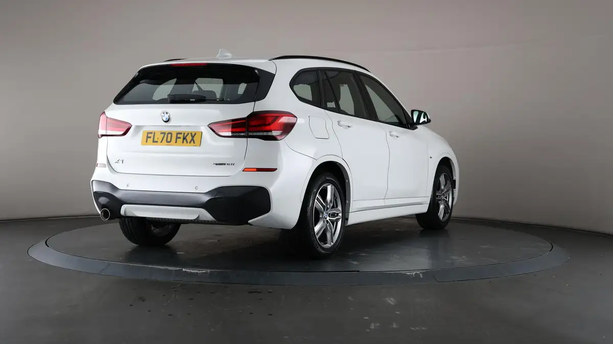 2020-bmw-x1-15-sdrive18i-m-sport-dct-big-63