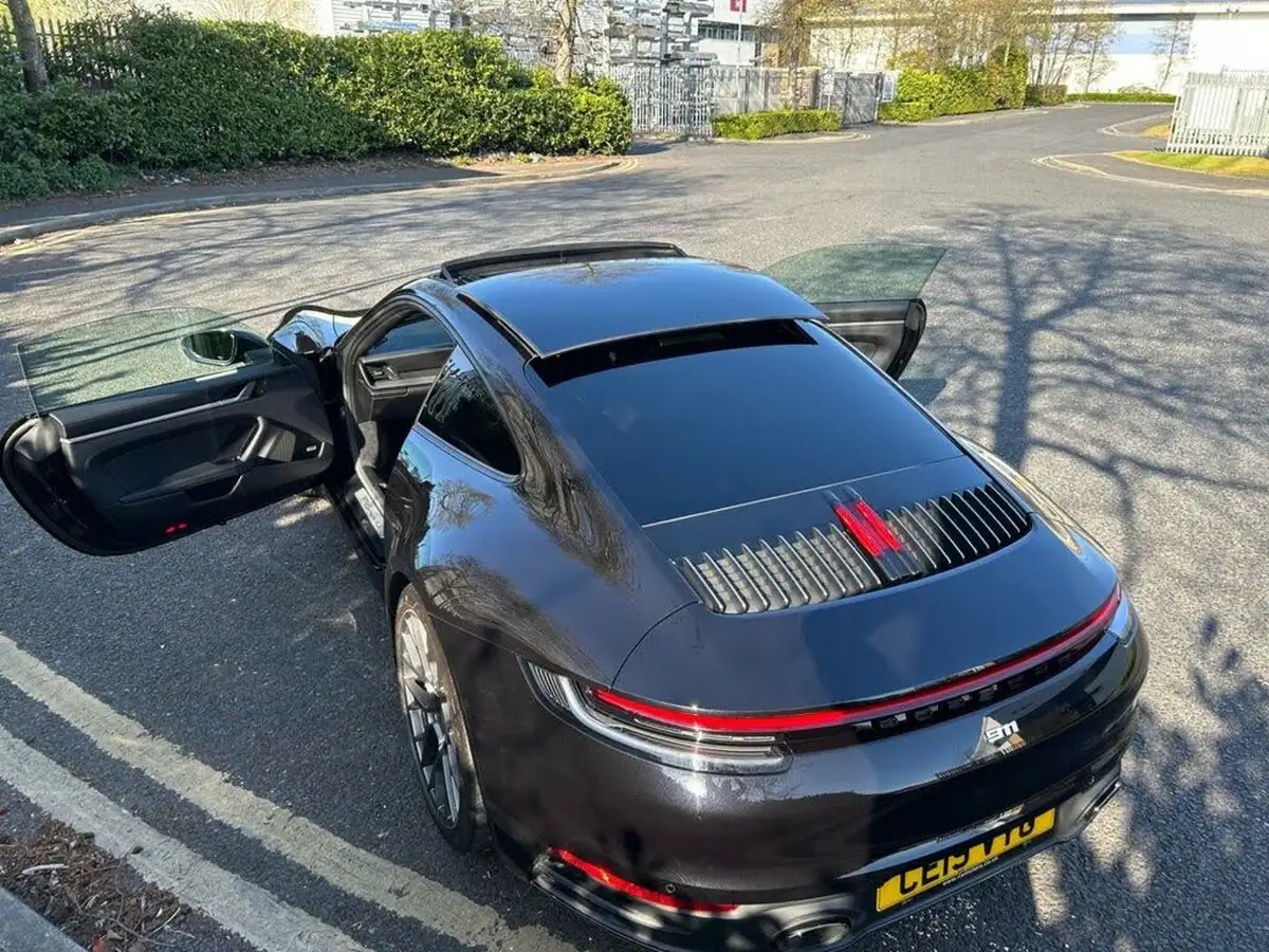 2019-porsche-911-30-carrera-4-s-450ps-coupe-pdk-big-15