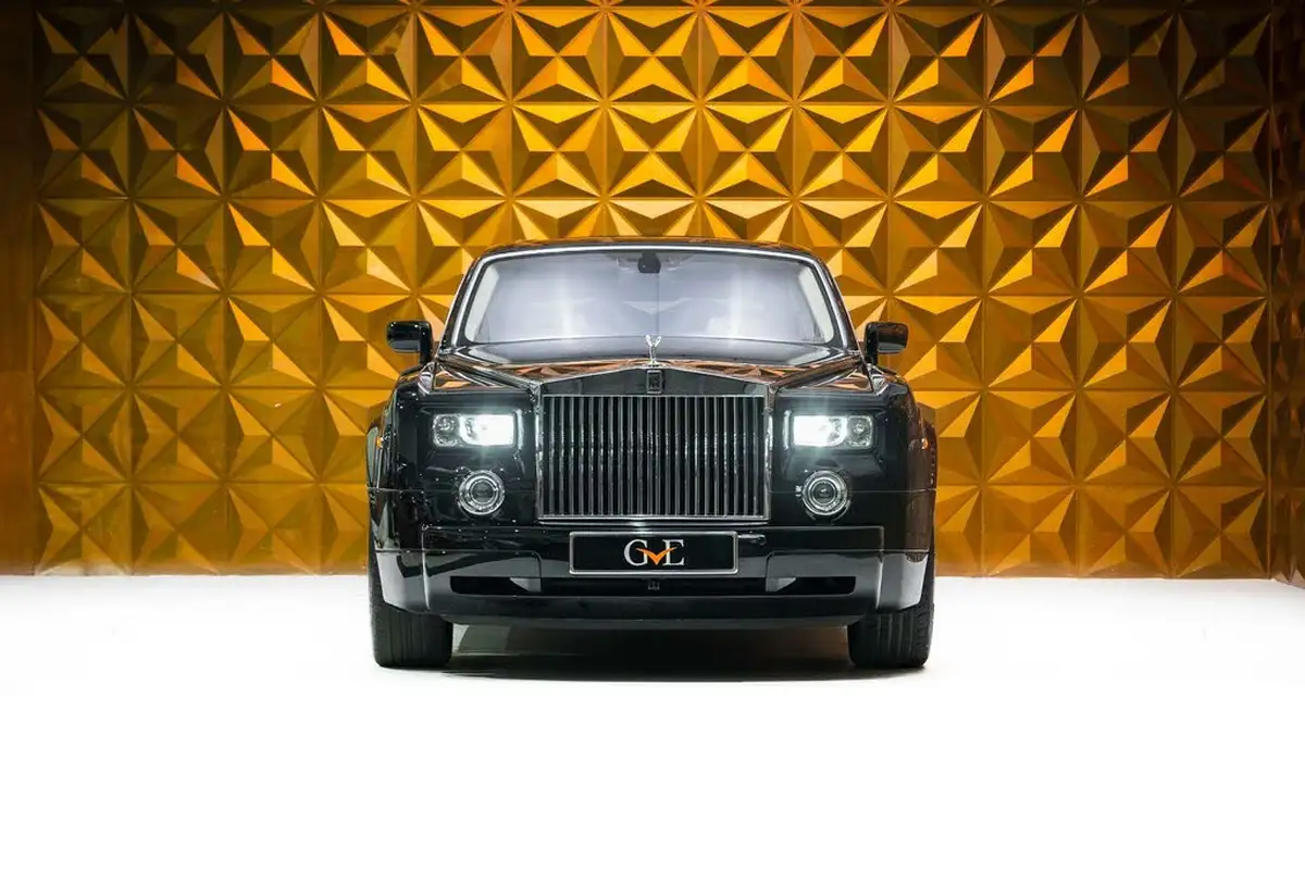 2007-rolls-royce-phantom-67-limousine-4d-big-1