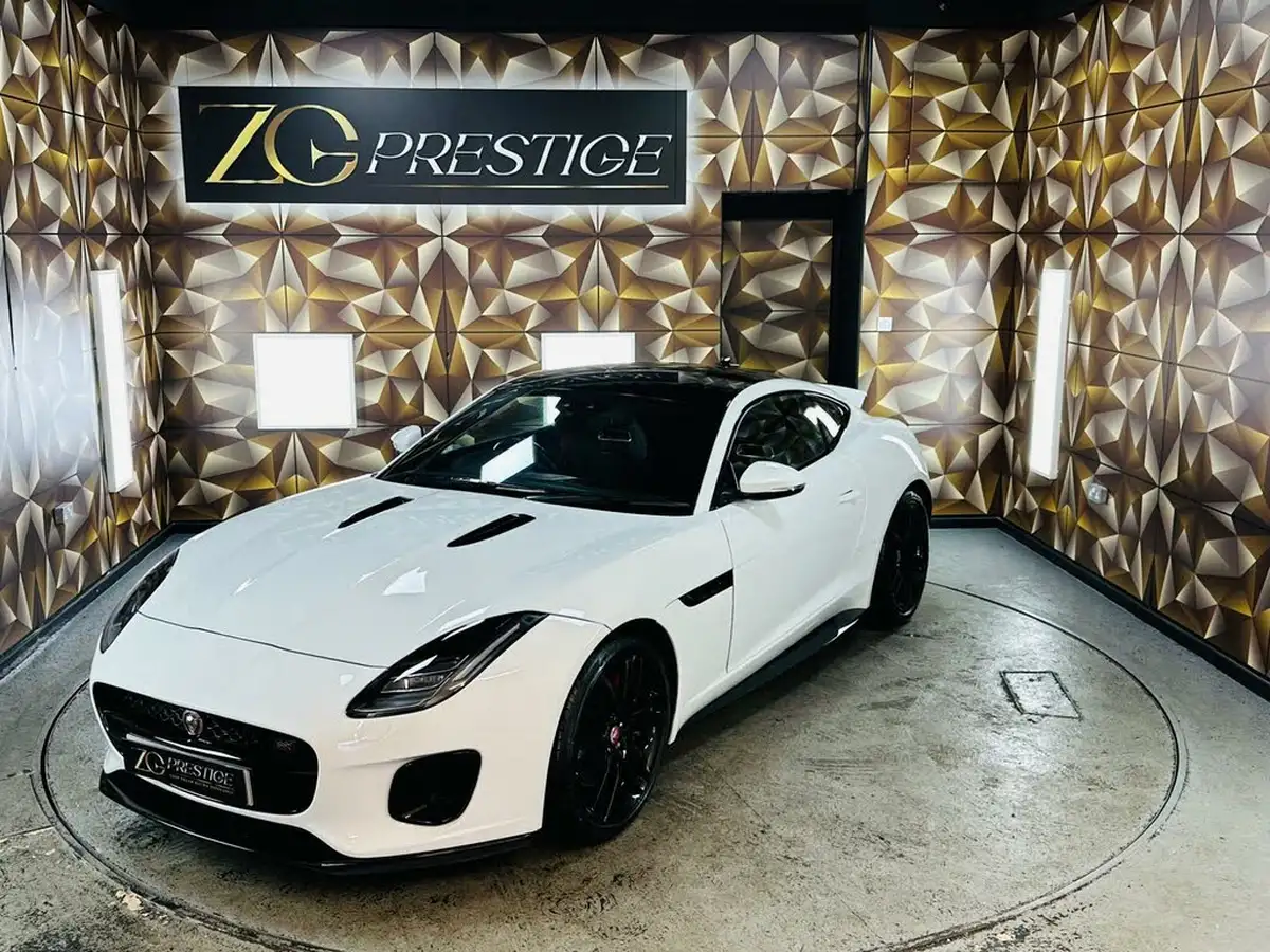 2019-jaguar-f-type-20-i4-chequered-flag-coupe-big-39