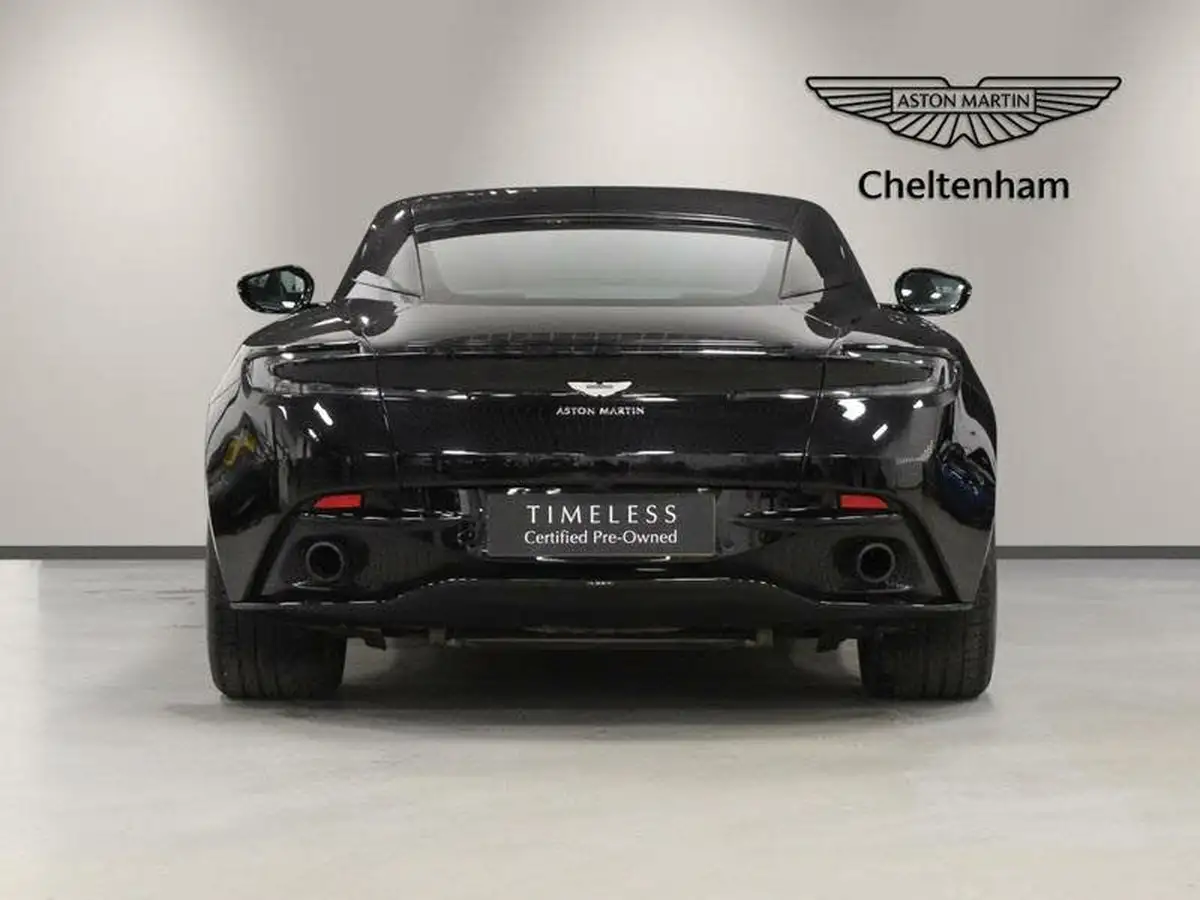 2020-aston-martin-db11-52-v12-amr-big-11
