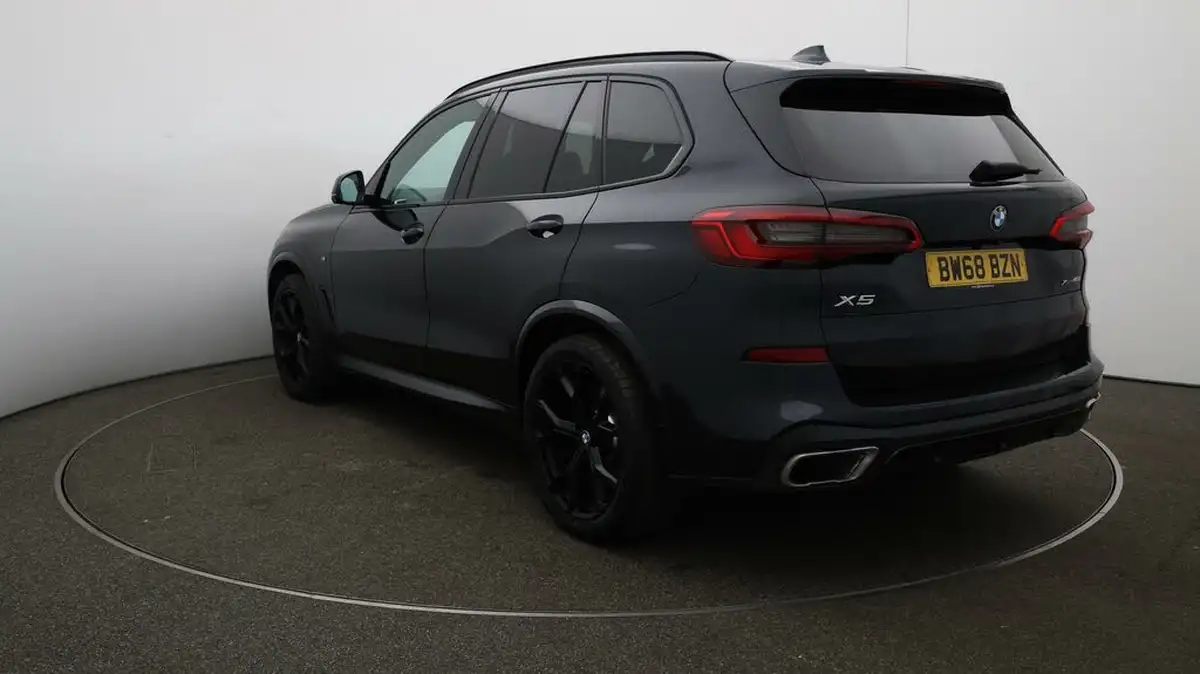 2019-bmw-x5-30-xdrive-40i-m-sport-7-seatsss-steptronic-big-61