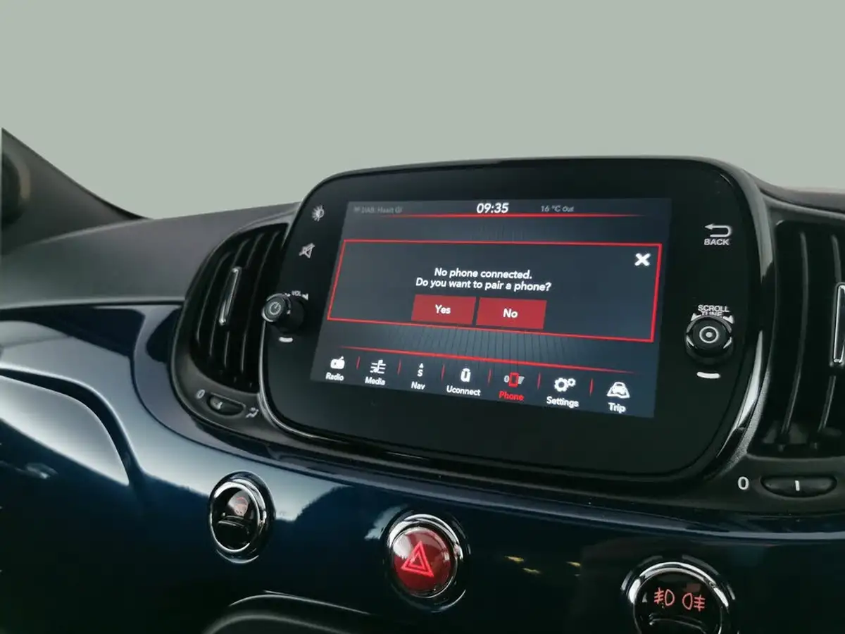2023-fiat-500-10-big-33
