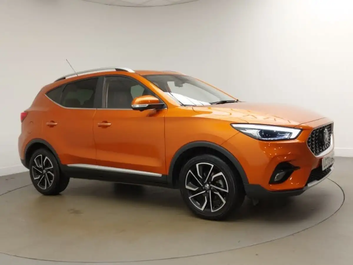 2023-mg-zs-suv-15-vti-tech-exclusive-big-12