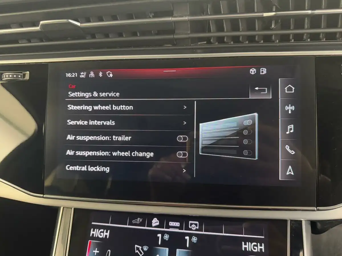 2021-audi-q7-30-55-tfsi-e-s-line-big-58