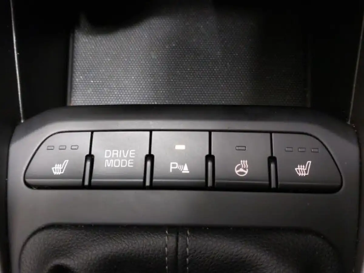 2022-kia-stonic-10-t-gdi-gt-line-s-big-14