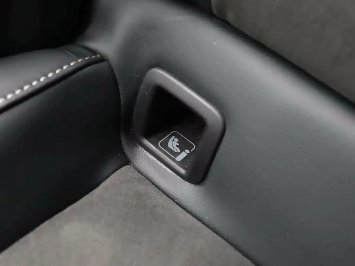 2023-seat-ateca-20tdi-xperience-115ps-big-24