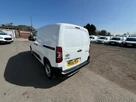 2022-toyota-proace-city-15d-active-small-32