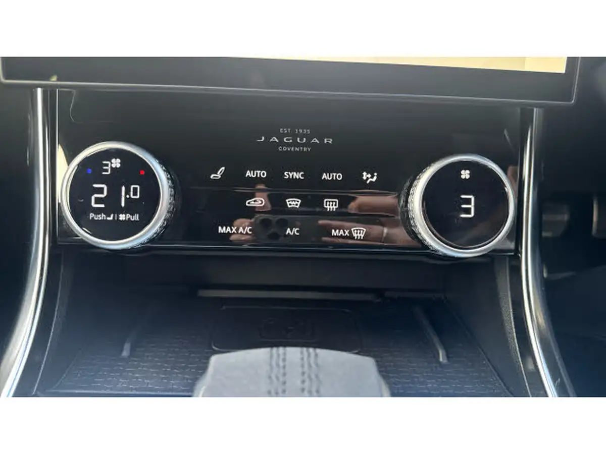 2024-jaguar-xf-20-p300-300-sport-saloon-4d-big-55