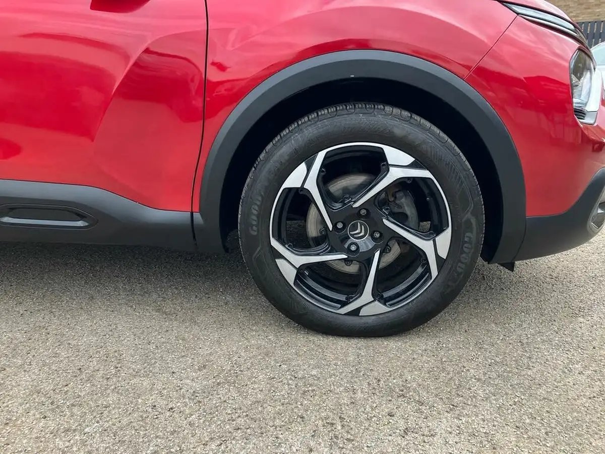 2021-citroen-c4-12-puretech-sense-plus-eat8-big-6