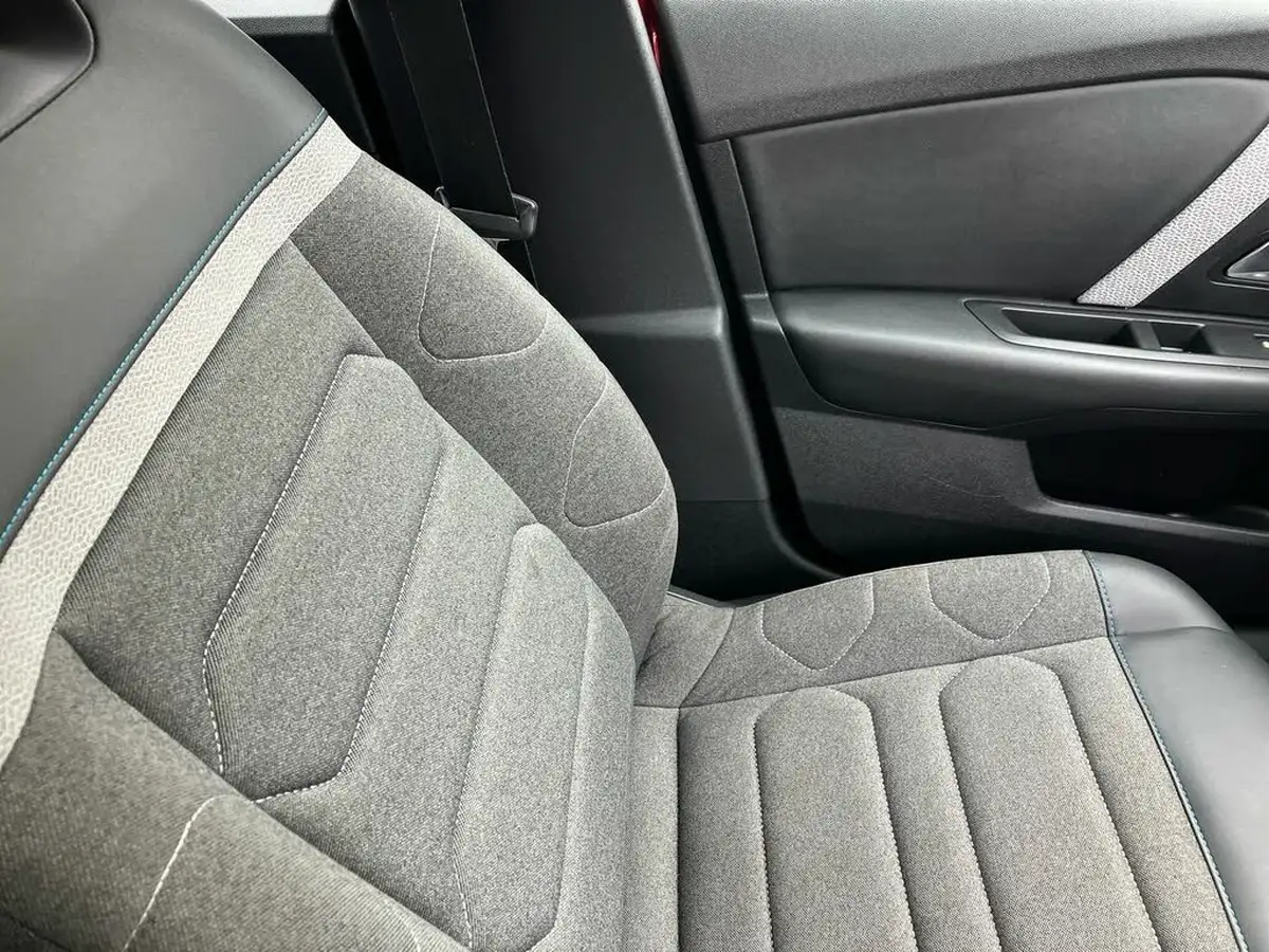 2021-citroen-c4-12-puretech-sense-plus-eat8-big-54