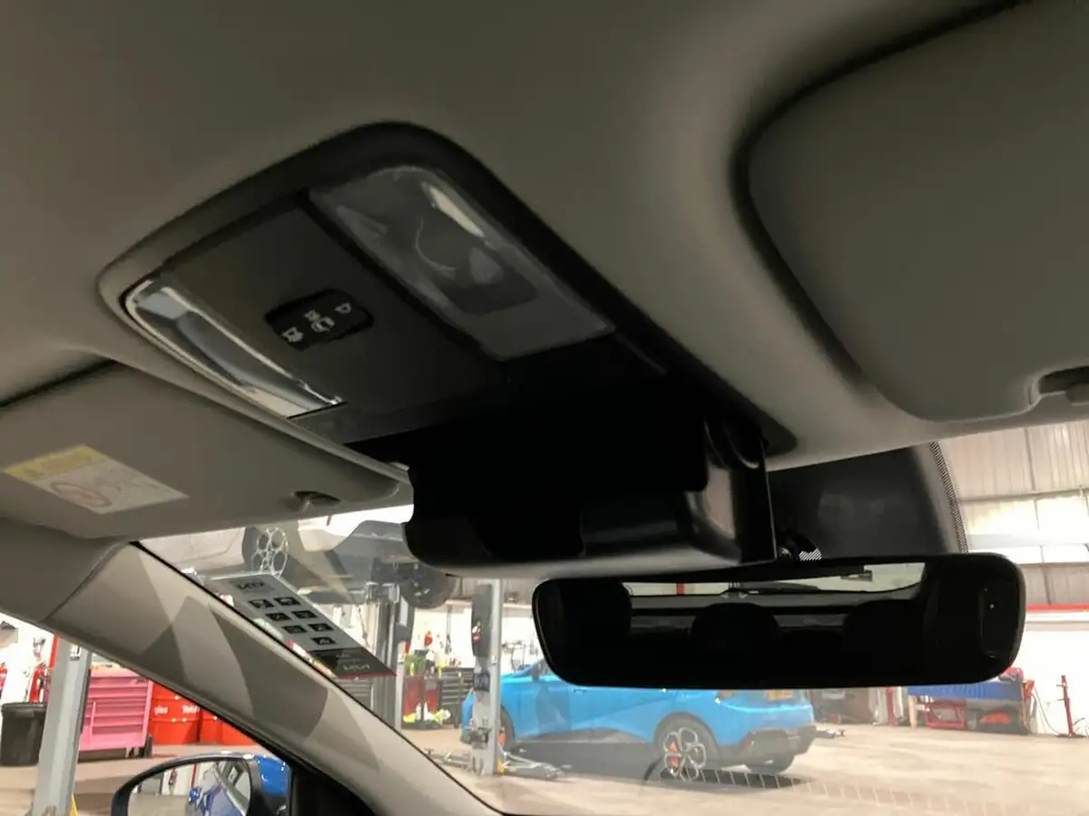 2022-kia-xceed-15-t-gdi-3-big-39