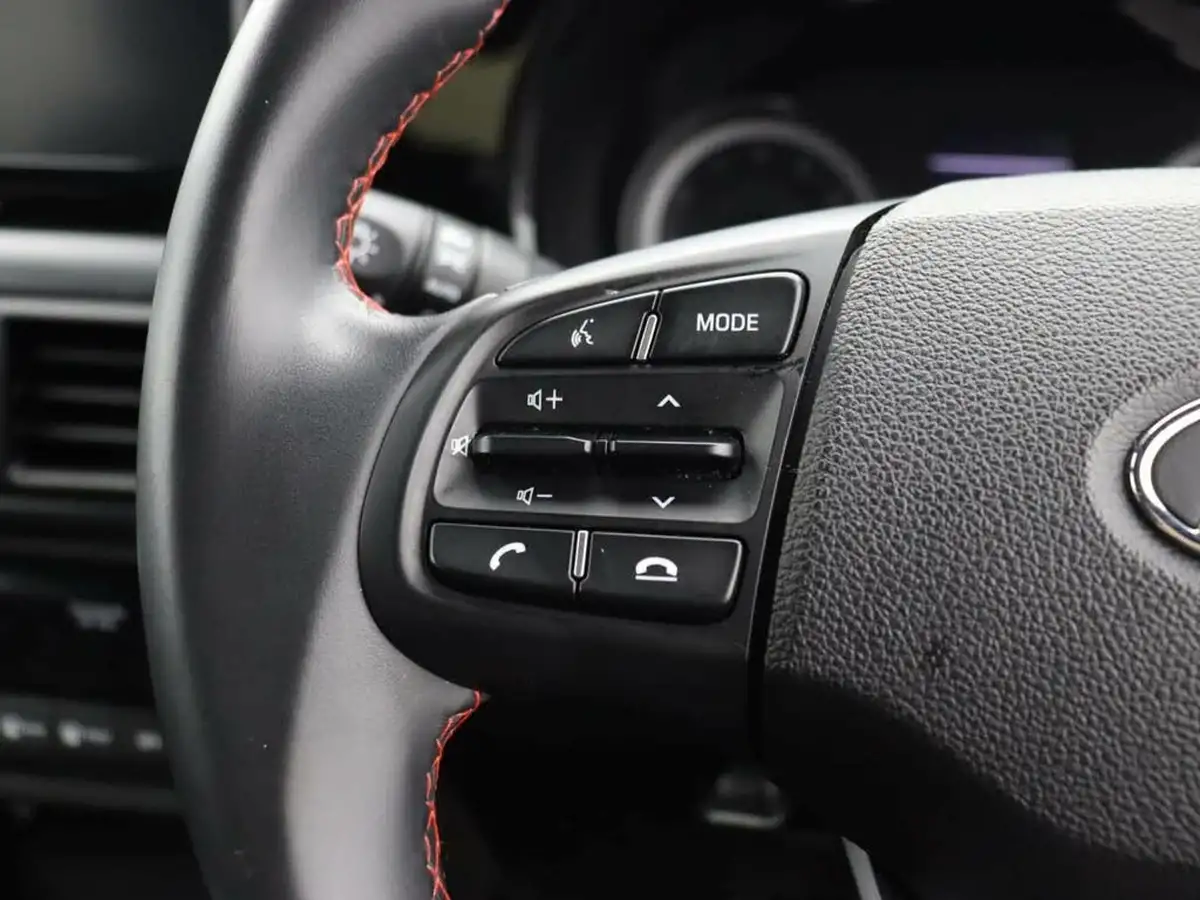 2023-hyundai-i10-10-t-gdi-n-line-big-15