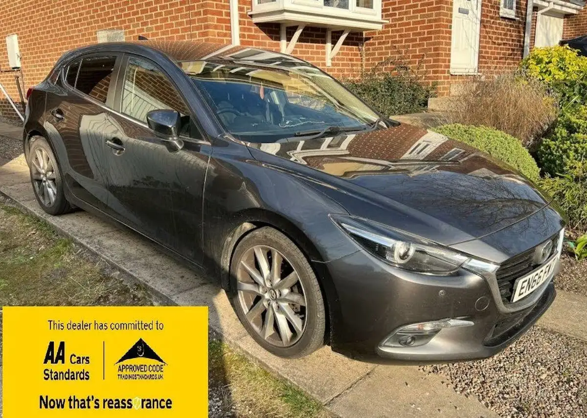 2017-mazda-mazda3-20-sport-nav-120ps-hatchback-5d-auto-big-0
